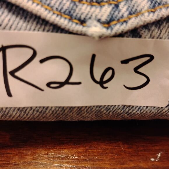 Levi's vintage 560 jeans mens 34x32 blue denim made in USA loose fit tapered leg - Picture 12 of 12